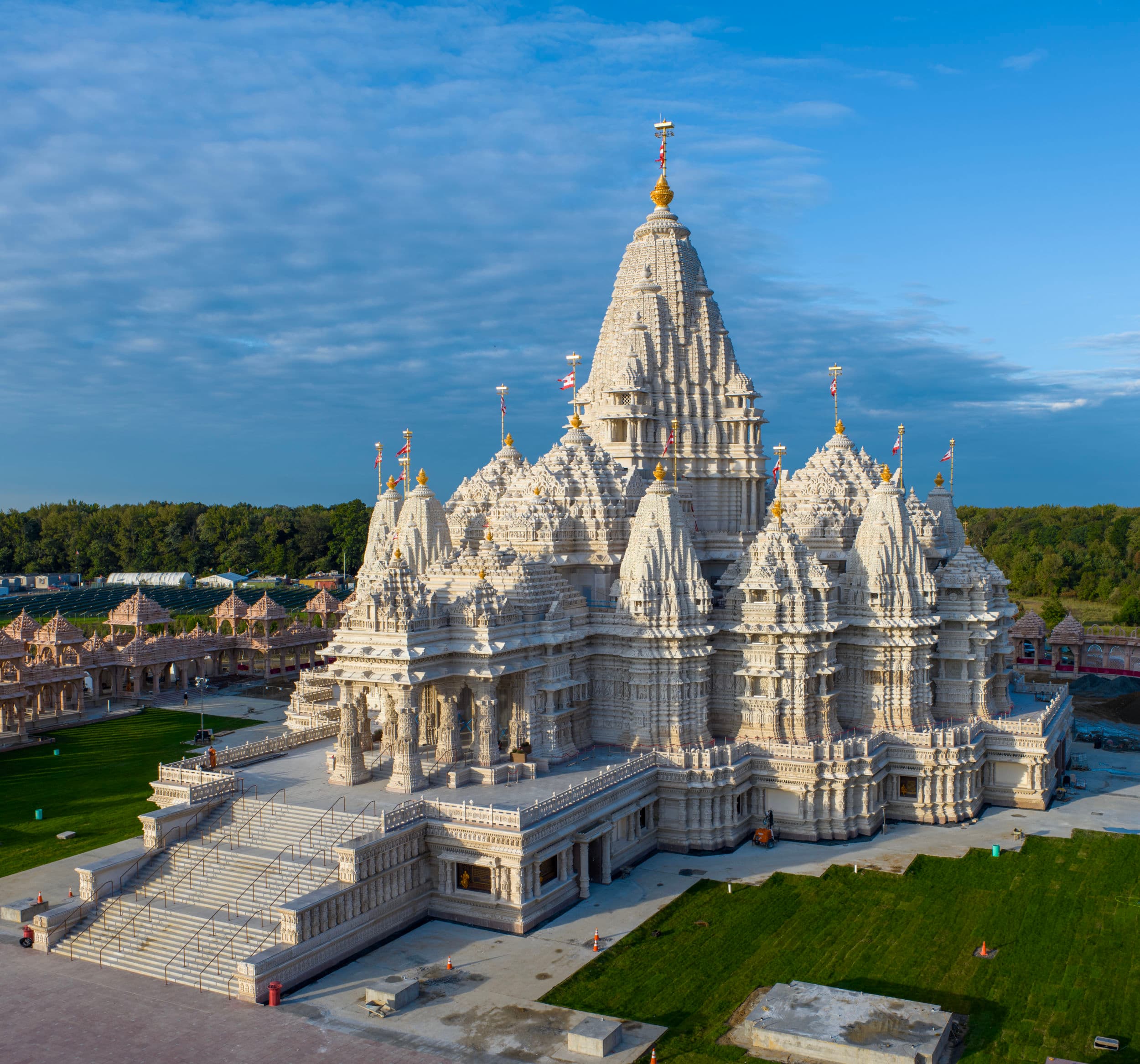 BAPS Akshardham — World's Largest Hindu Temple in Western Hemisphere
